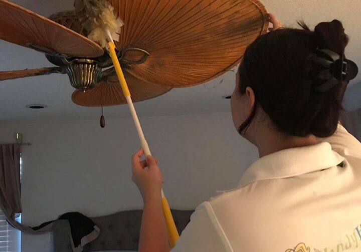 Residential and Commercial Cleaning Company, Cleaning Services Loxahatchee, West Palm Beach, Wellington, Royal Palm Beach, Jupiter - Handy Helpers